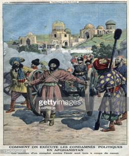 A Convict Execution in Afghanistan, Bandits found guilty of plotting against the Emir are killed by cannon balls. Illustration from French newspaper Le petit journal, 1913.  : Stock-Illustration